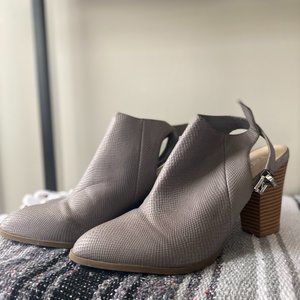 Bar III Slingback Booties